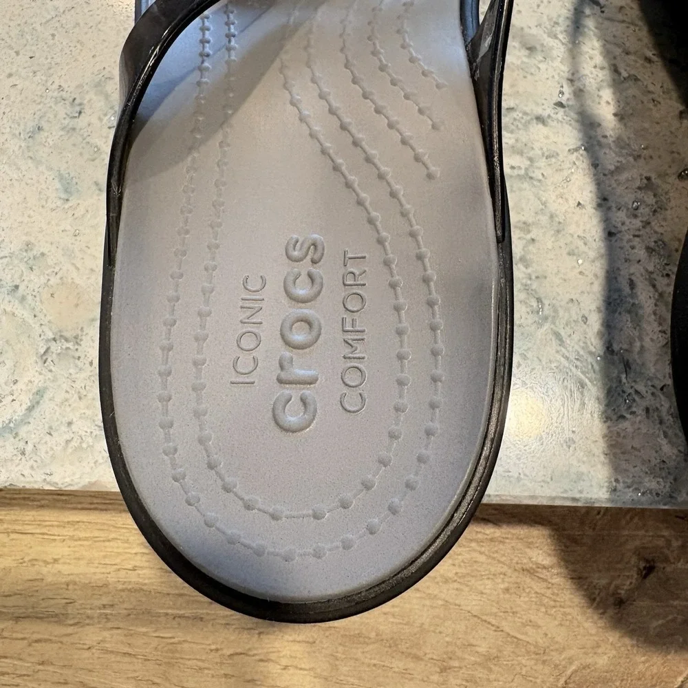 Crocs Meleen Women's Black/Smoke Twist Strap Slip-On Comfort Slide Sandals‎ 7